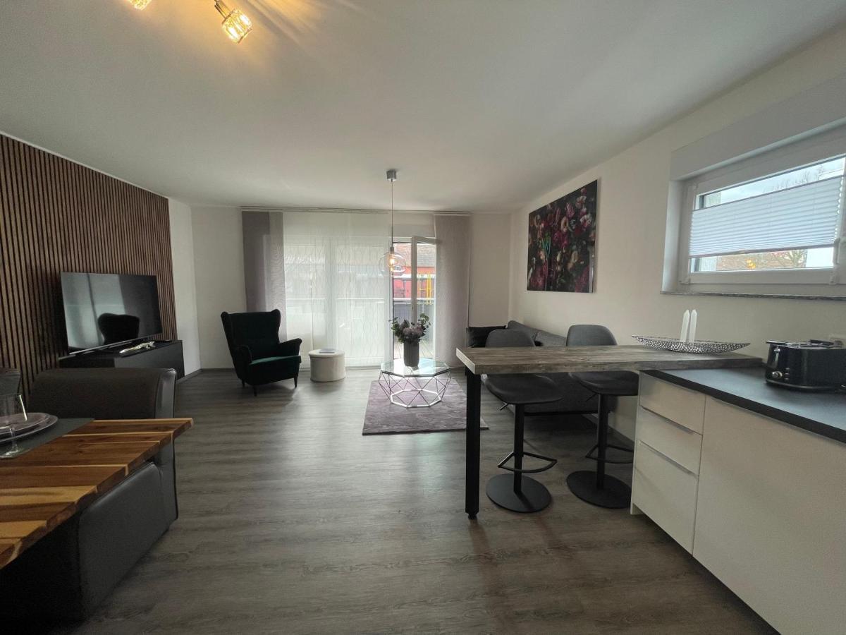 Exklusive Wohnung Zentral Mit Grossem Balkon 罗斯海姆 外观 照片