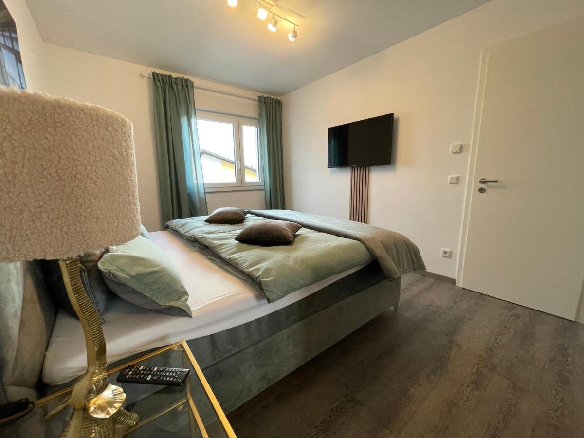 Exklusive Wohnung Zentral Mit Grossem Balkon 罗斯海姆 外观 照片